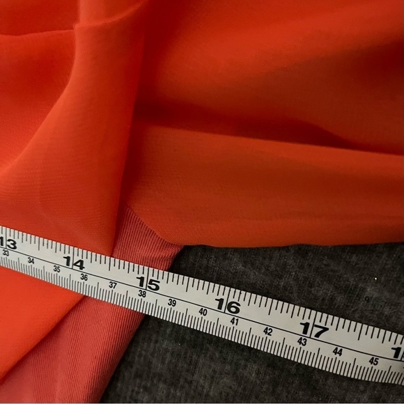 Venus Cold Shoulder Ruffle Top - Picture 9 of 10